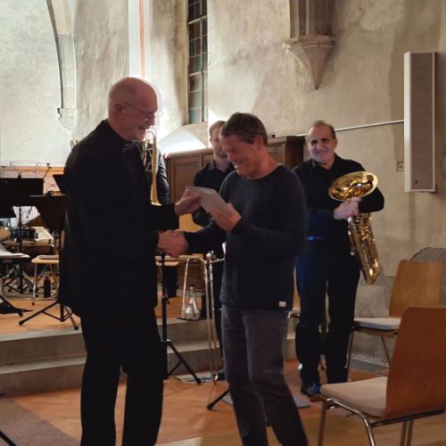 Remerciements à Gilbert Karlen pour la composition du morceau musical de présentation des musiciens (Photo M. Rey)